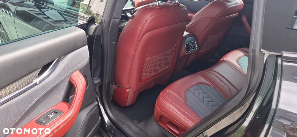 Maserati Levante - 16