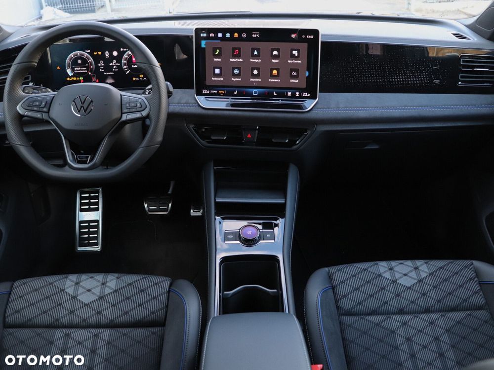 Volkswagen Tiguan - 14