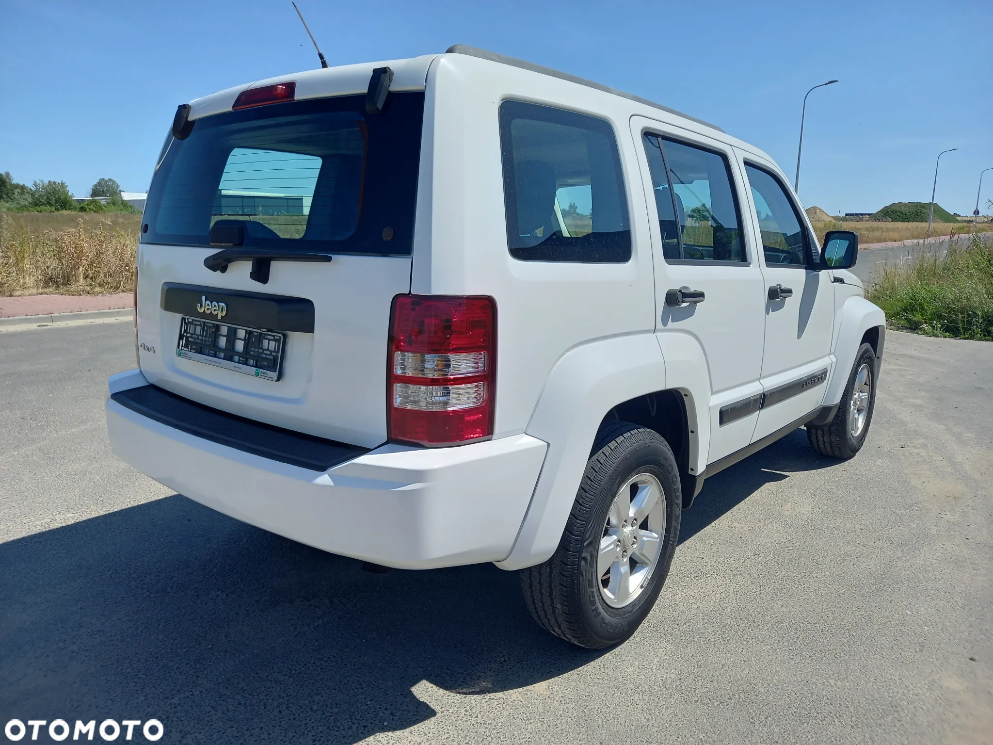 Jeep Liberty - 5