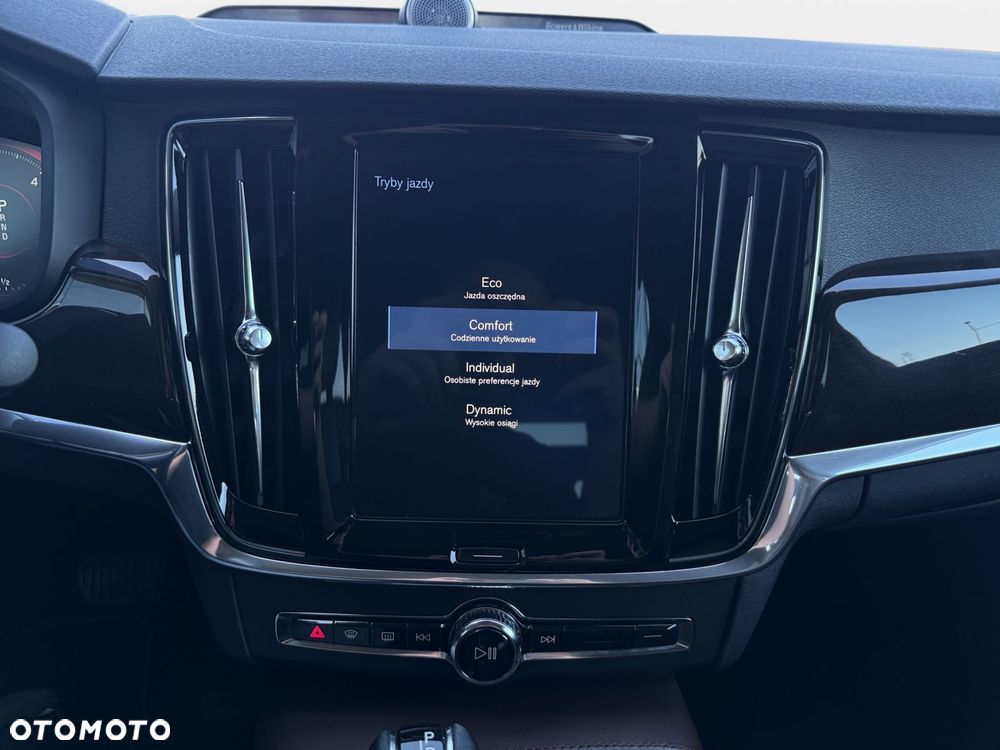 Volvo S90 D5 AWD Geartronic Inscription - 20