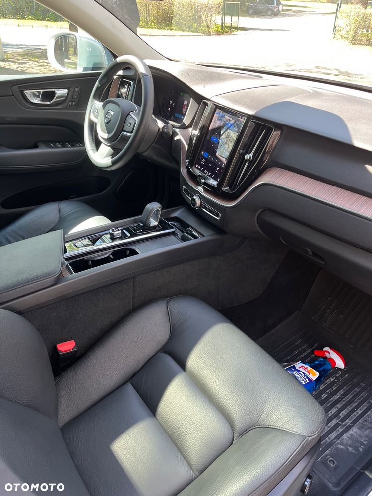 Volvo XC 60 - 6