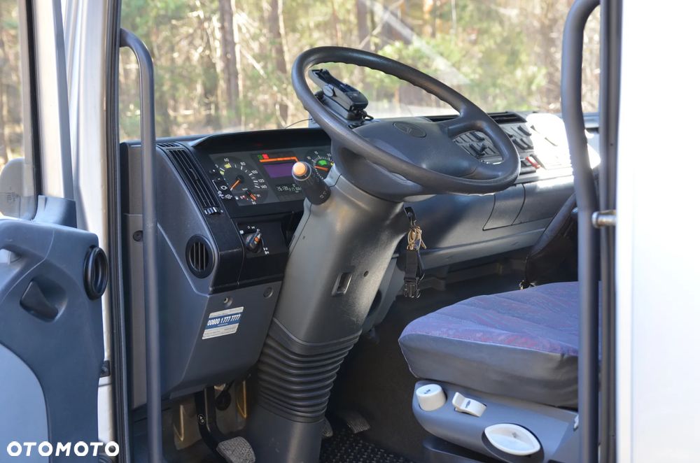 Mercedes-Benz ATEGO - 15