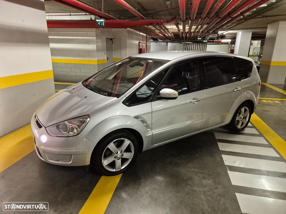 Ford S-Max 2.0 TDCi Titanium 7L - 2