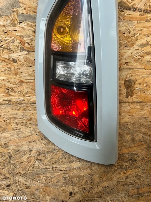 Lampa lewy tył / lewa tylna KIA SOUL I 1H Europa 92401-2K0 - 3