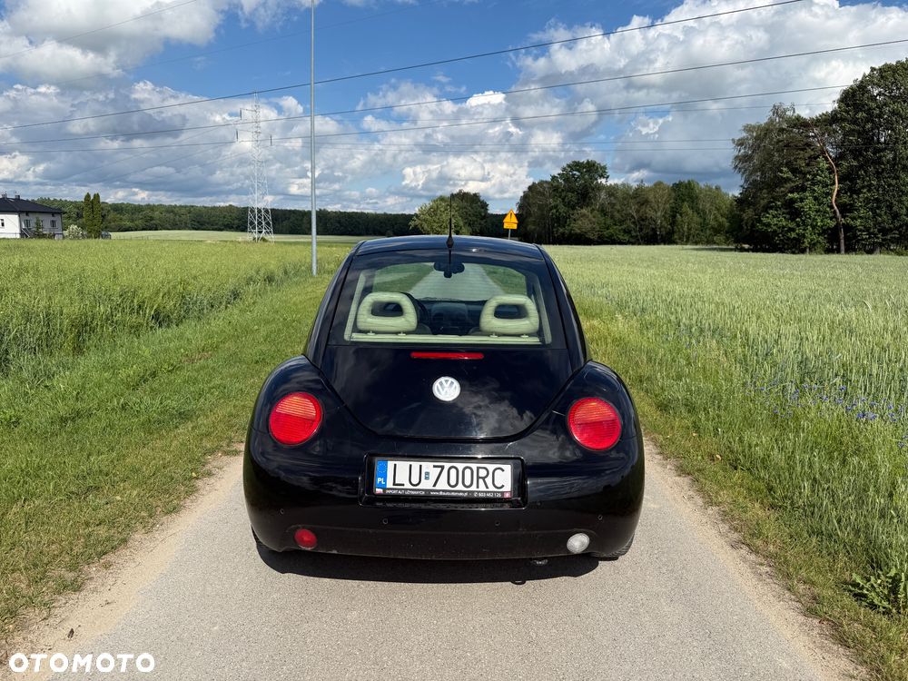Volkswagen New Beetle 2.0 - 4