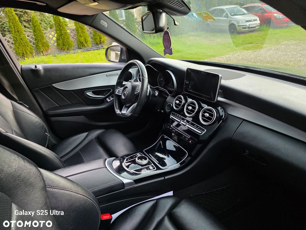 Mercedes-Benz Klasa C 180 9G-TRONIC AMG Line - 16