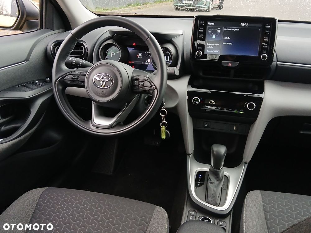 Toyota Yaris Cross Hybrid 1.5 Comfort 4x4 - 20