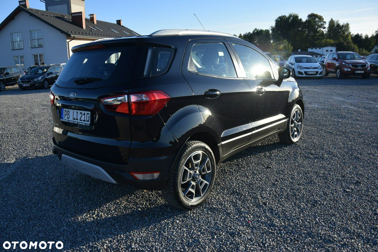 Ford EcoSport - 12