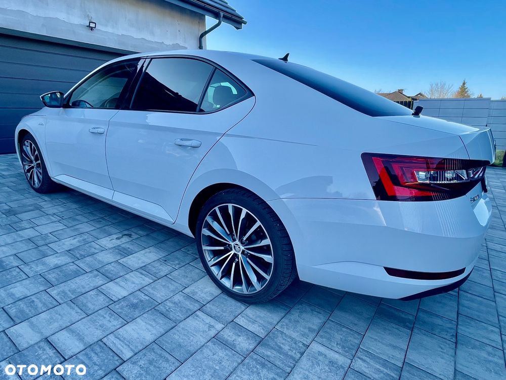 Skoda Superb 2.0 TDI L&K DSG - 14