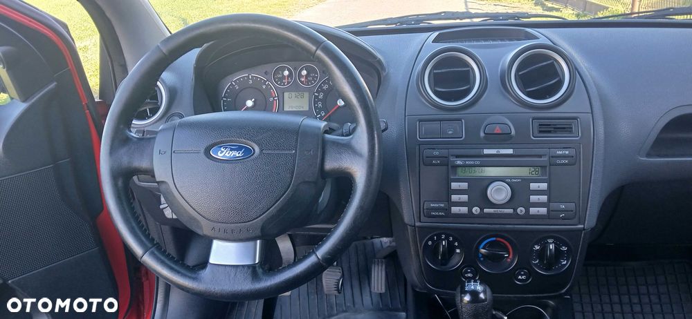 Ford Fiesta - 11