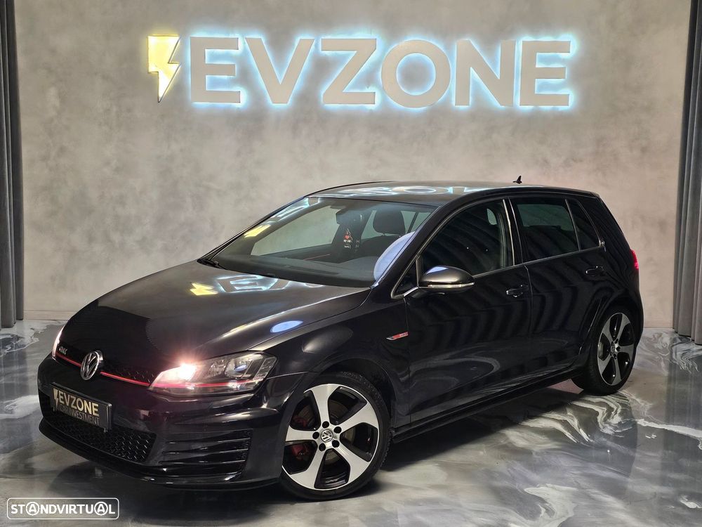 VW Golf 2.0 TSi GTi - 1