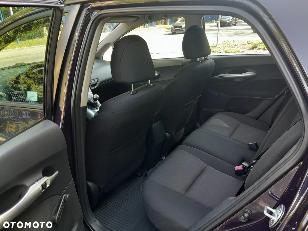 Toyota Auris 1.33 VVT-i Life - 16