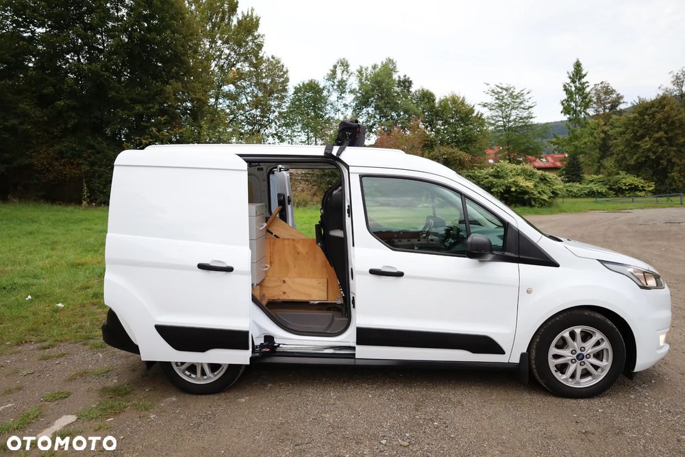 Ford Transit Connect - 16