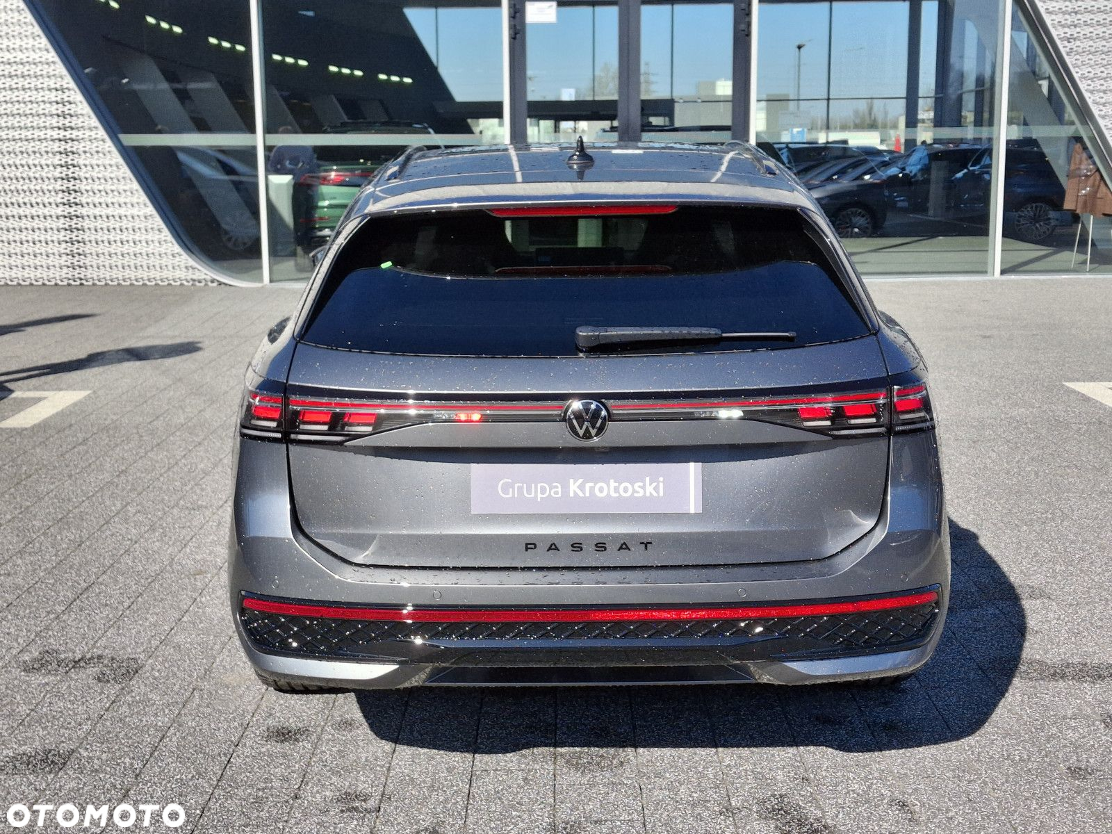 Volkswagen Passat - 6