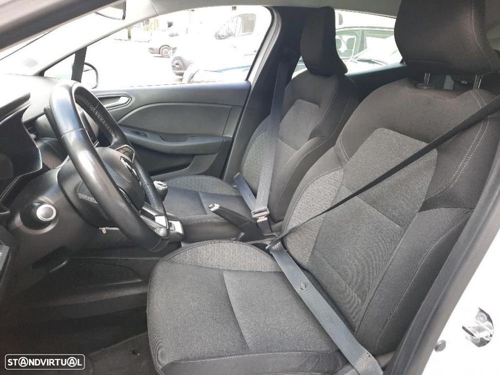Renault Clio 1.5 Blue dCi Intens - 6