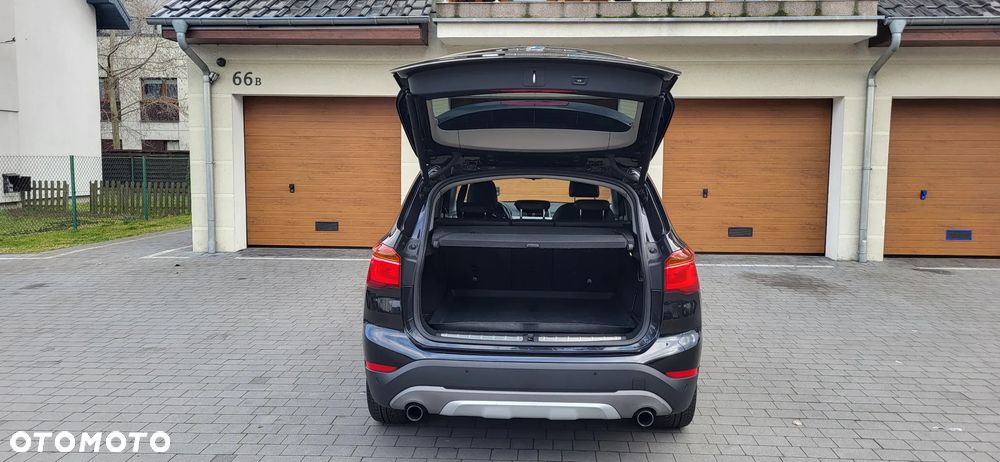BMW X1 xDrive20d - 8