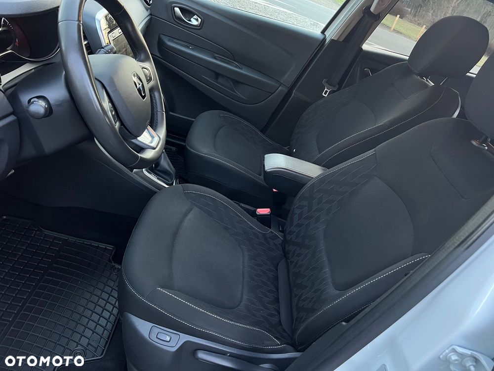 Renault Captur - 24
