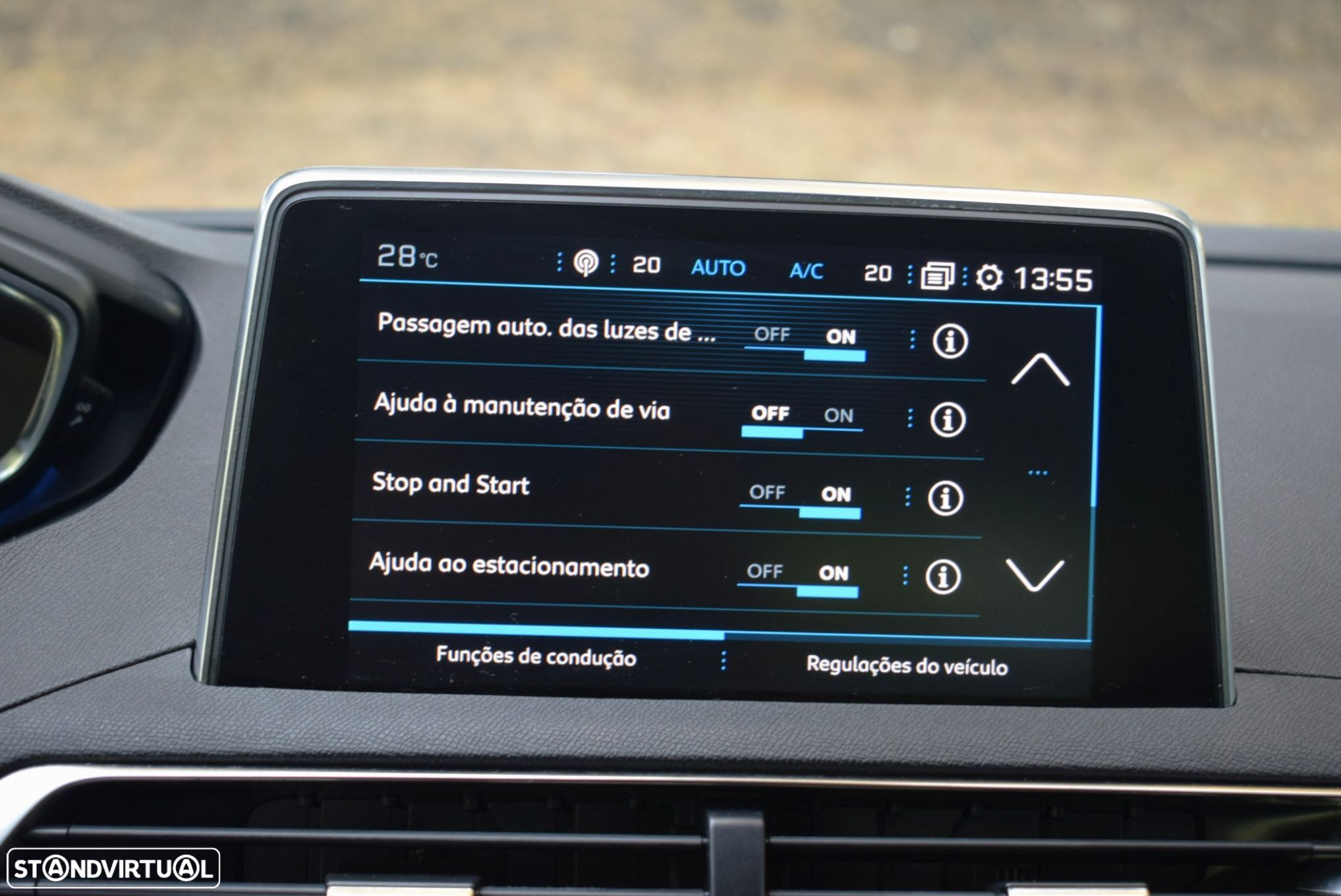 Peugeot 3008 1.2 PureTech Allure EAT8 - 24