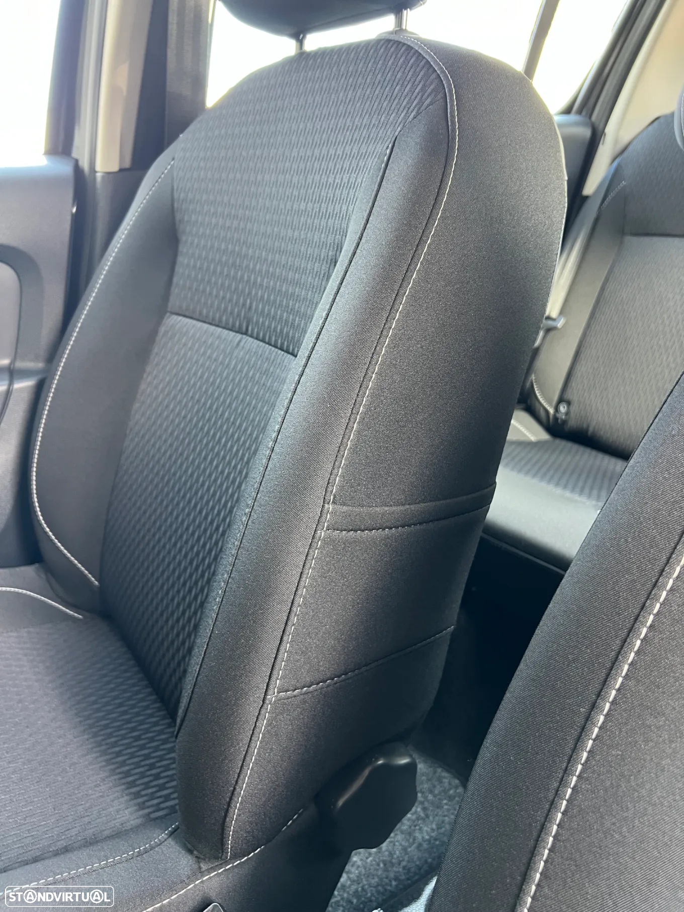 Dacia Sandero 0.9 TCe Pack - 31