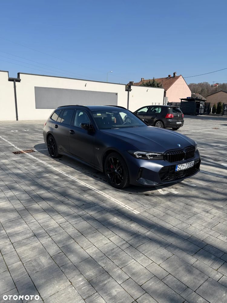 BMW Seria 3 330e xDrive M Sport - 9