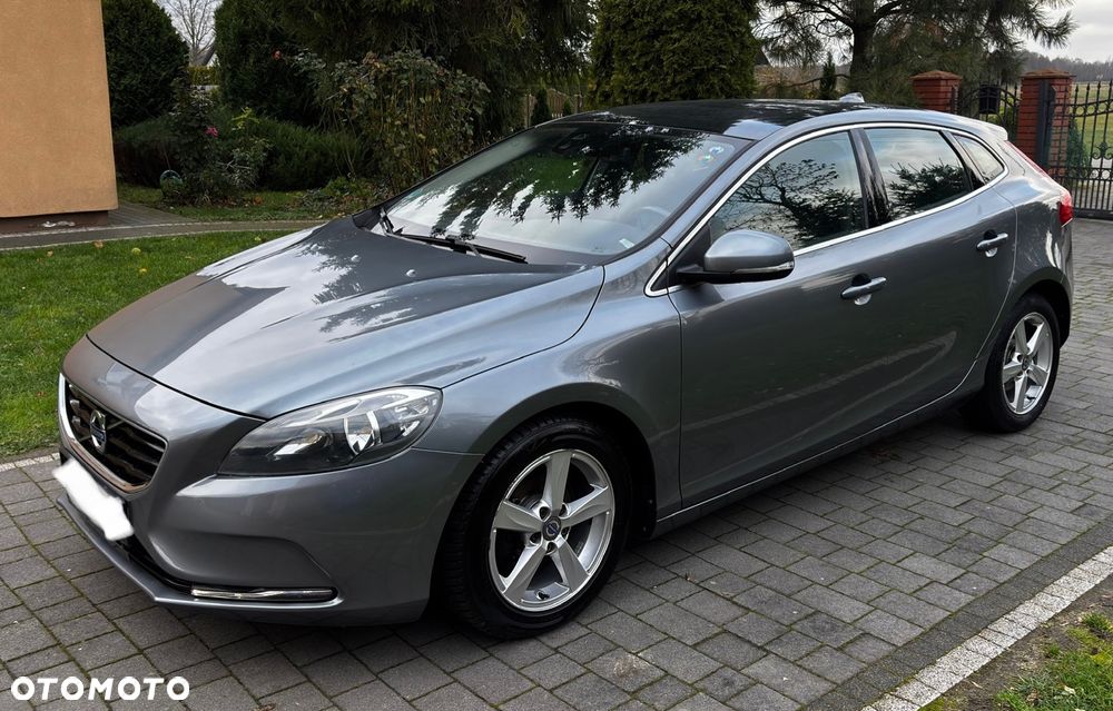 Volvo V40 D2 Drive-E Ocean Race - 8