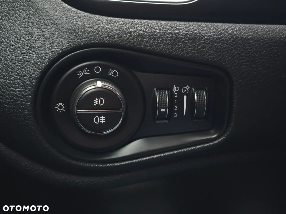 Jeep Renegade 2.0 MultiJet Limited 4WD S&S - 30