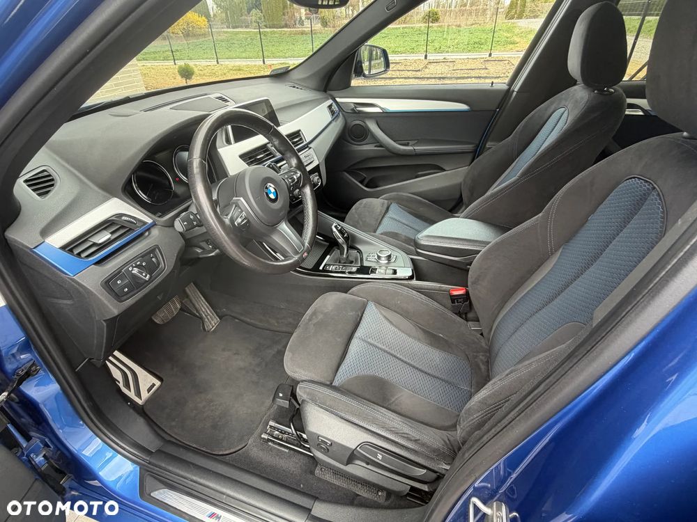 BMW X1 xDrive20i M Sport - 11