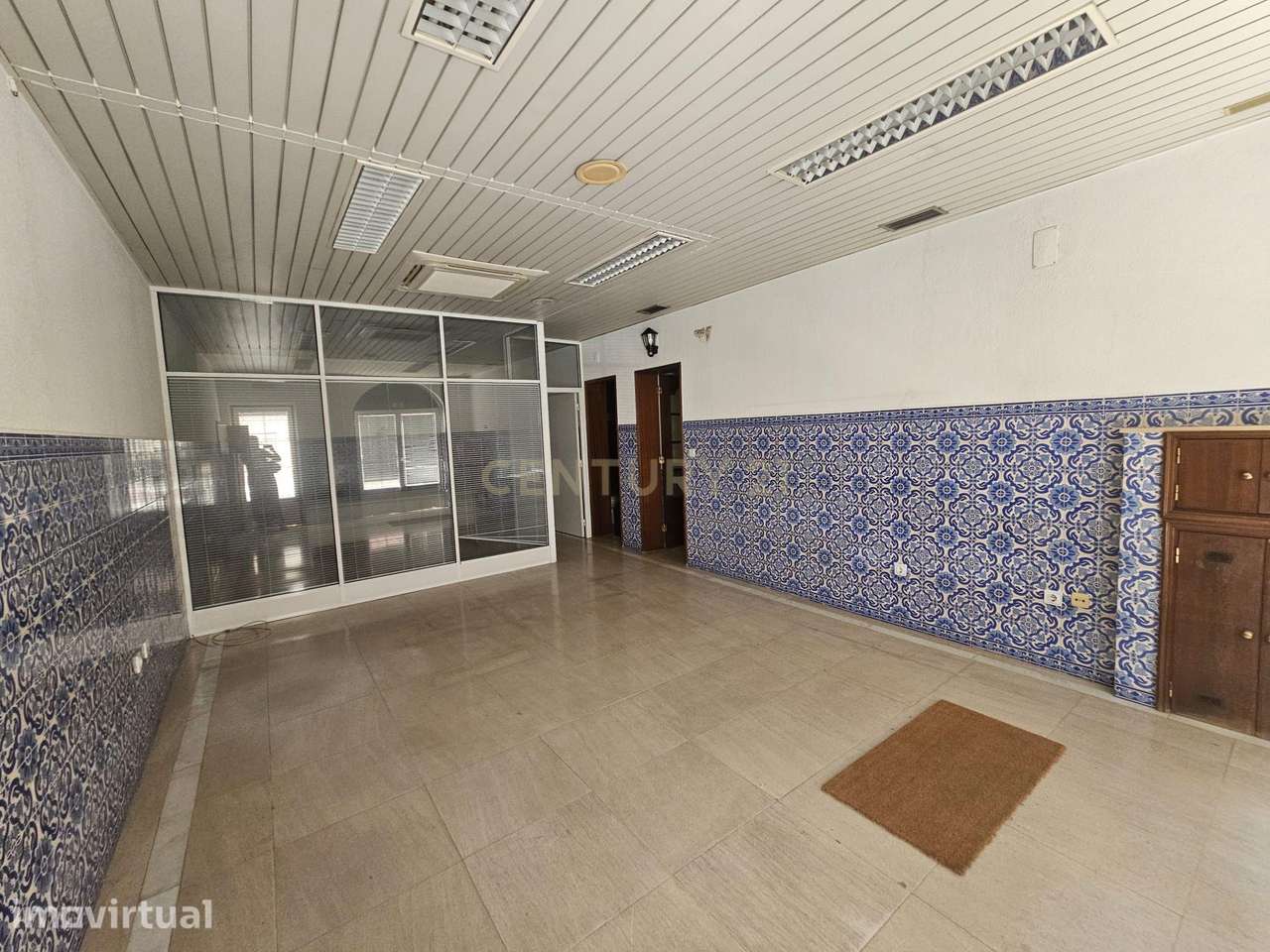 Loja para Arrendamento em Belém – 175 m2 (2 Pisos) - Grande imagem: 2/15
