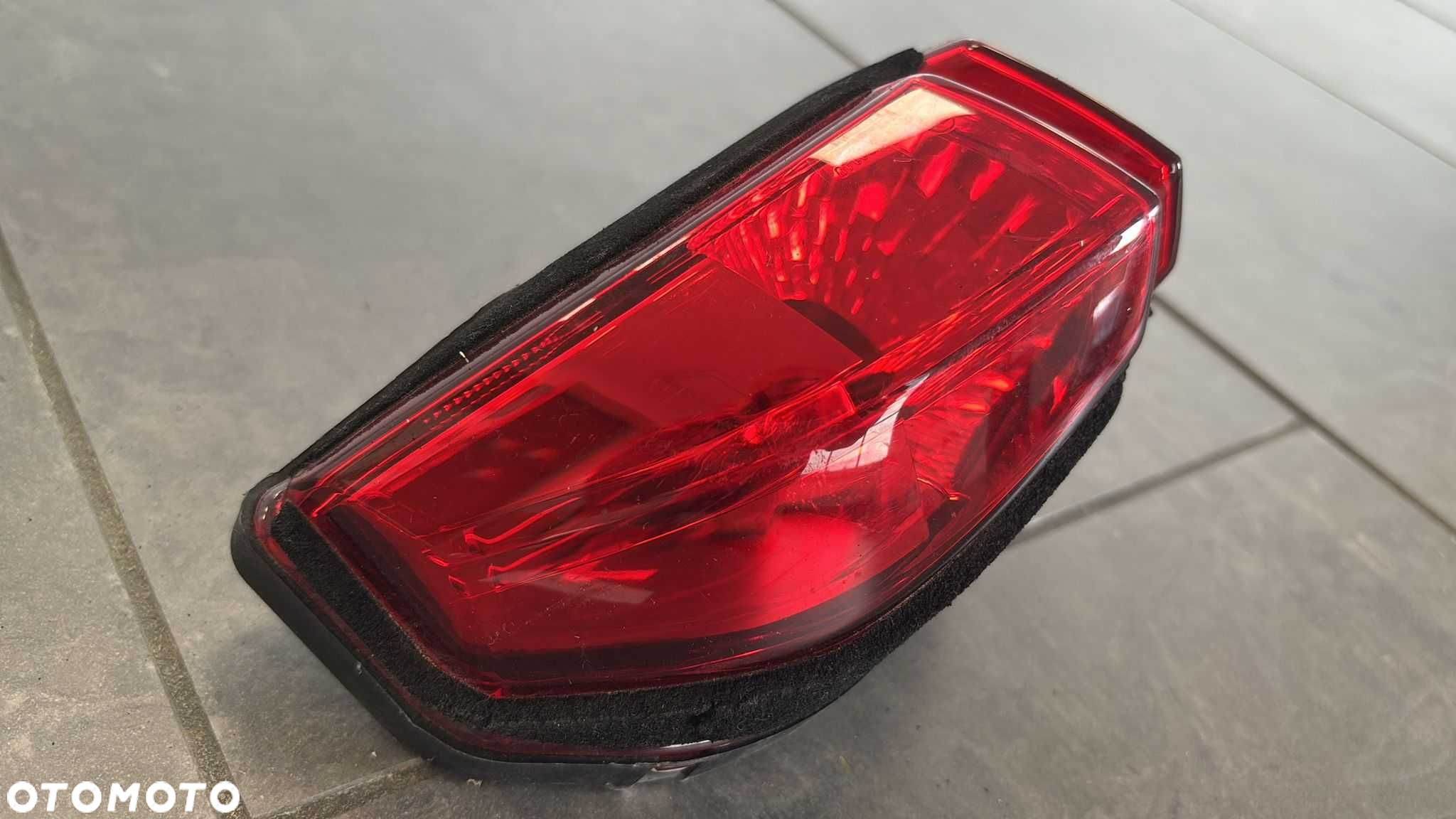 Lampa Tył Yamaha FZ1 Fazer 1000. 2006-15 [1019] - 2