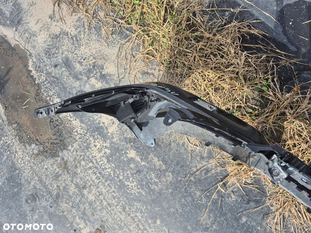 Zderzak Przód Mercedes 212 Przed Lift 2009-2012r - 3