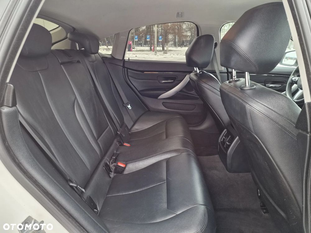 BMW Seria 4 420d xDrive Sport Line - 36