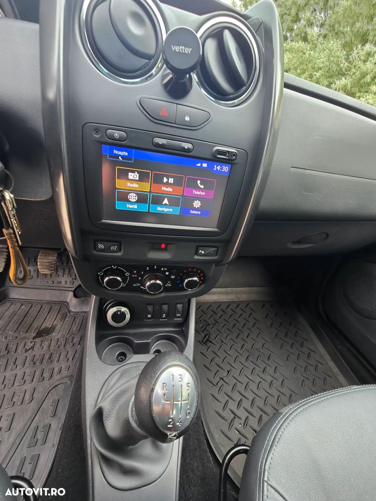 Dacia Duster 1.5 dCi 4x4 Laureate - 14
