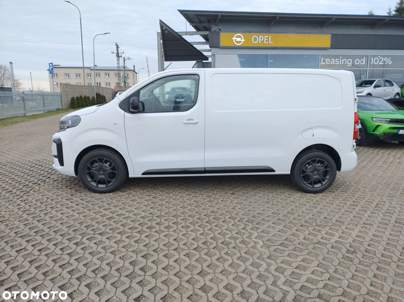 Opel vivaro Nowy Vivaro Furgon Long 2.0d 144 KM MT6 - 3