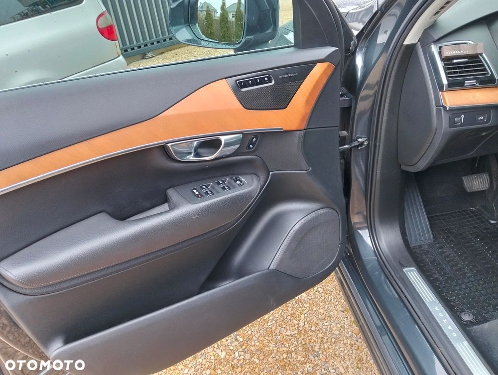 Volvo XC 90 T6 GPF AWD Momentum 7os - 14