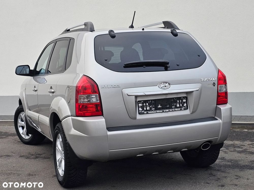 Hyundai Tucson 2.0 2WD GLS - 7