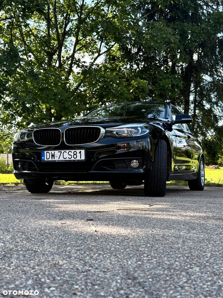 BMW 3GT 320i GPF xDrive Luxury Line - 10