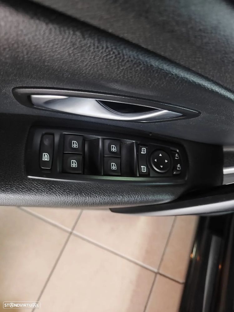 Renault Mégane Sport Tourer 1.5 dCi Dynamique - 21