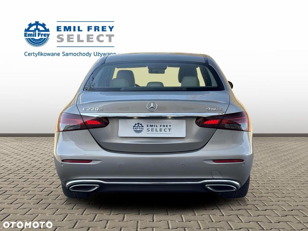 Mercedes-Benz Klasa E - 5