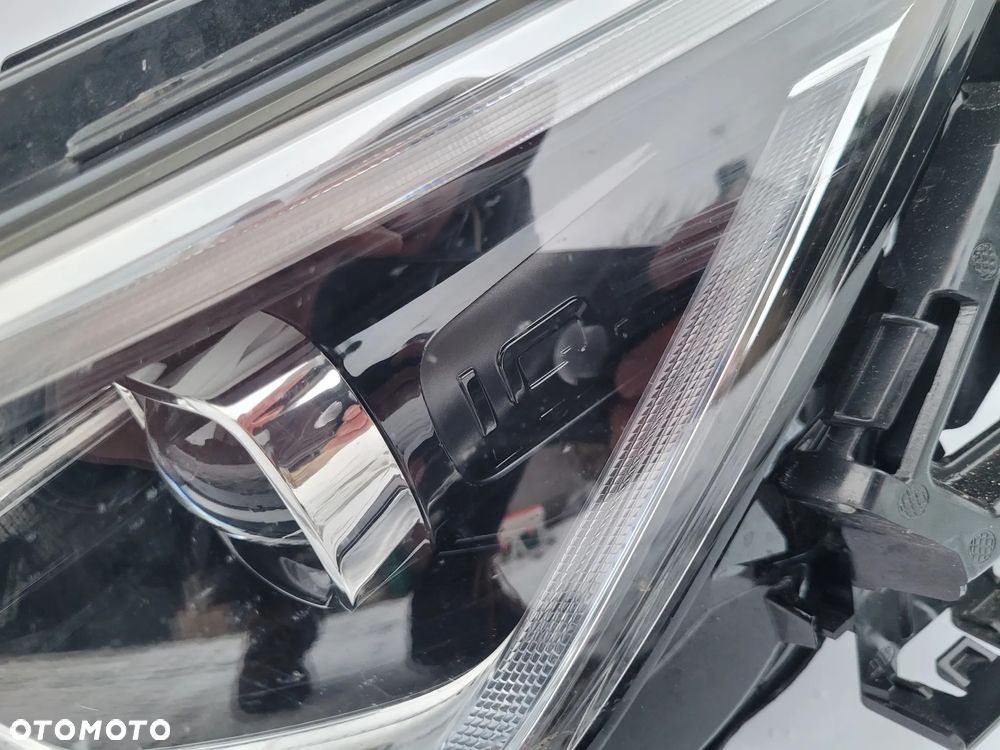 Vw Golf VIII 8 lampa przód lewa full led IQ - 3