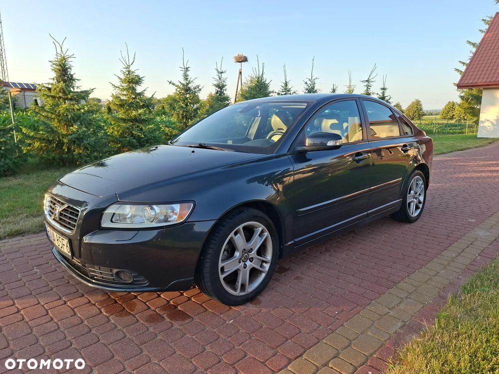 Volvo S40 2.0D Momentum - 3