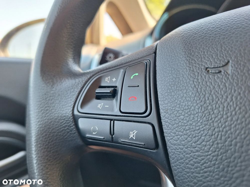 Kia Rio 1.2 Edition 7 - 28