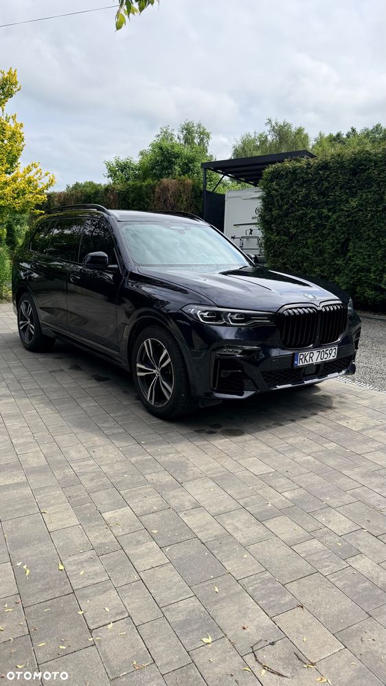 BMW X7 xDrive40i - 7