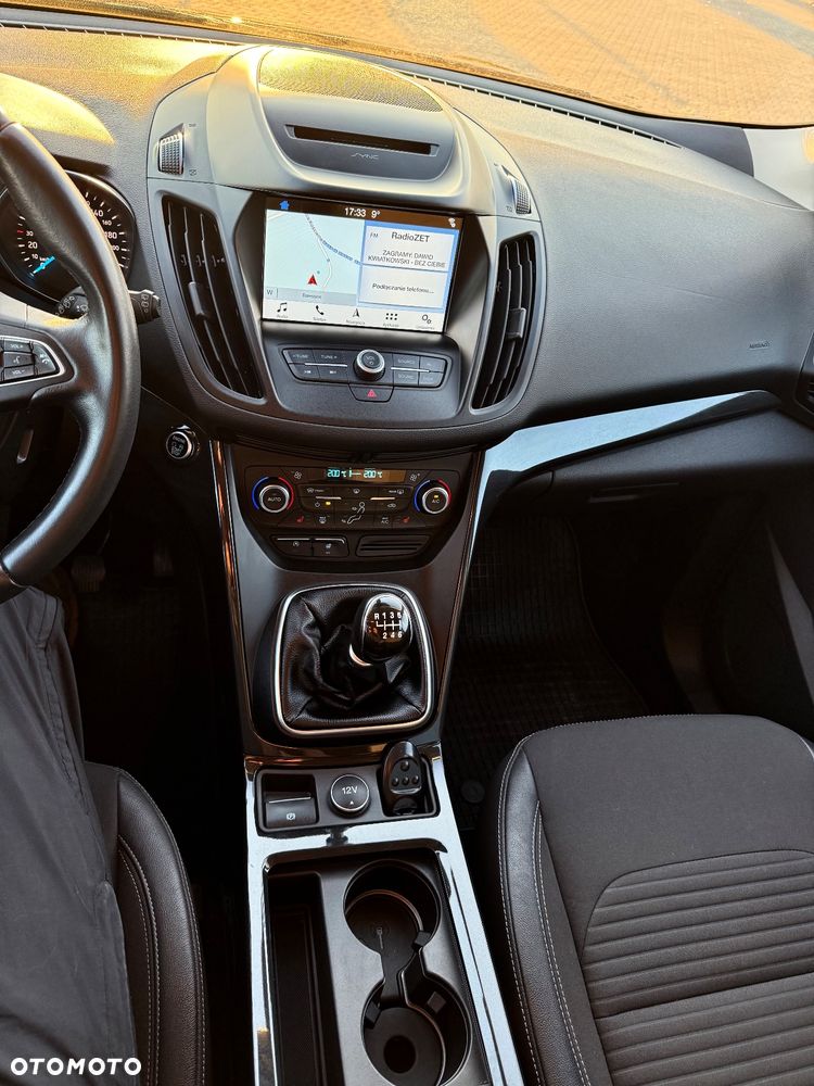 Ford Kuga - 13