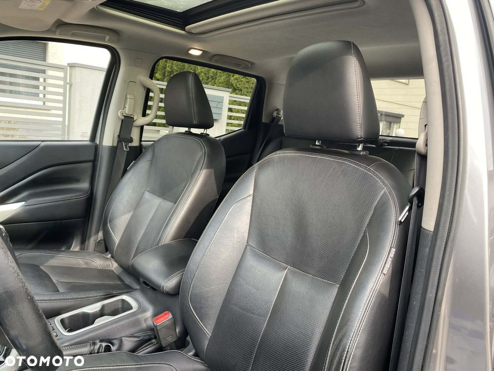 Nissan NP300 Pickup DC 4x4 Autm EU6 Tekna - 10