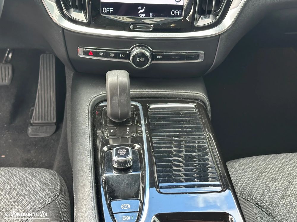 Volvo V60 2.0 T6 AWD TE Inscription Expression - 21