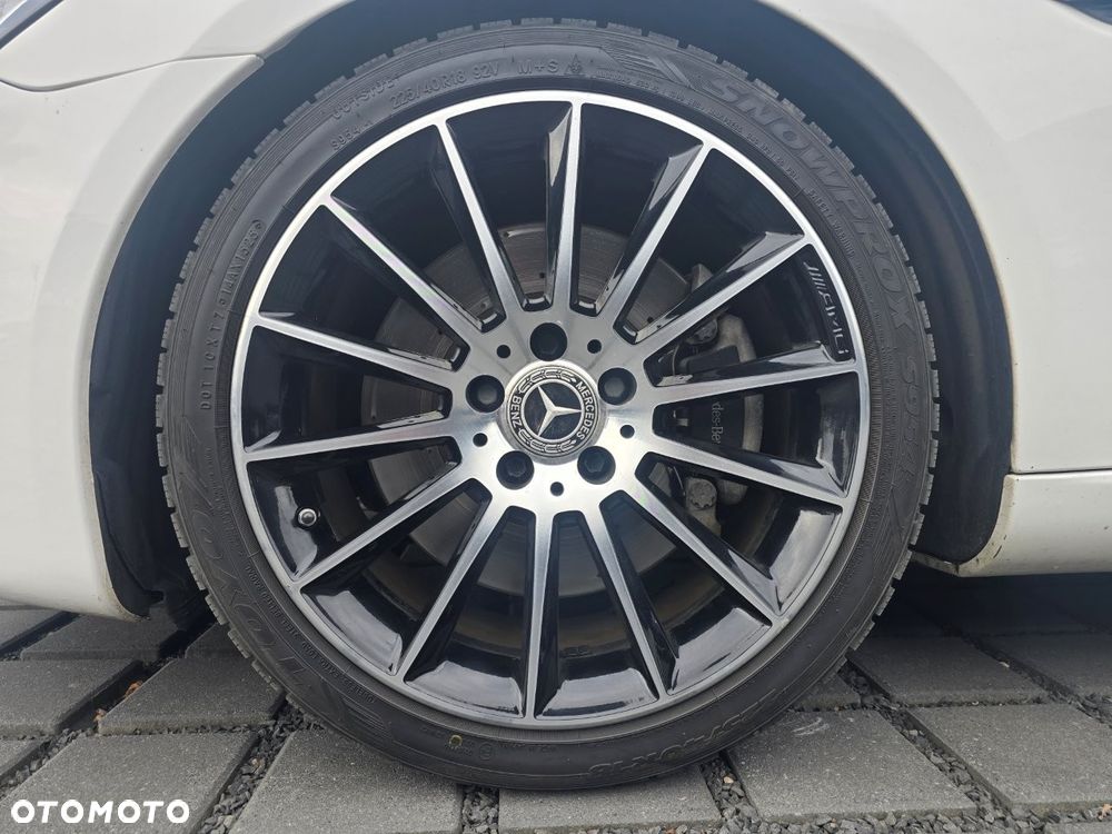 Mercedes-Benz SLC 300 9G-TRONIC Final Edition - 8