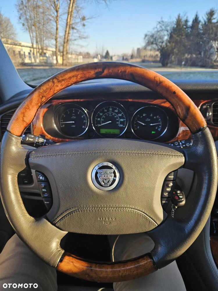 Jaguar XJ XJ8 4.2 - 18