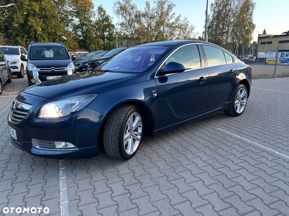 Opel Insignia - 1
