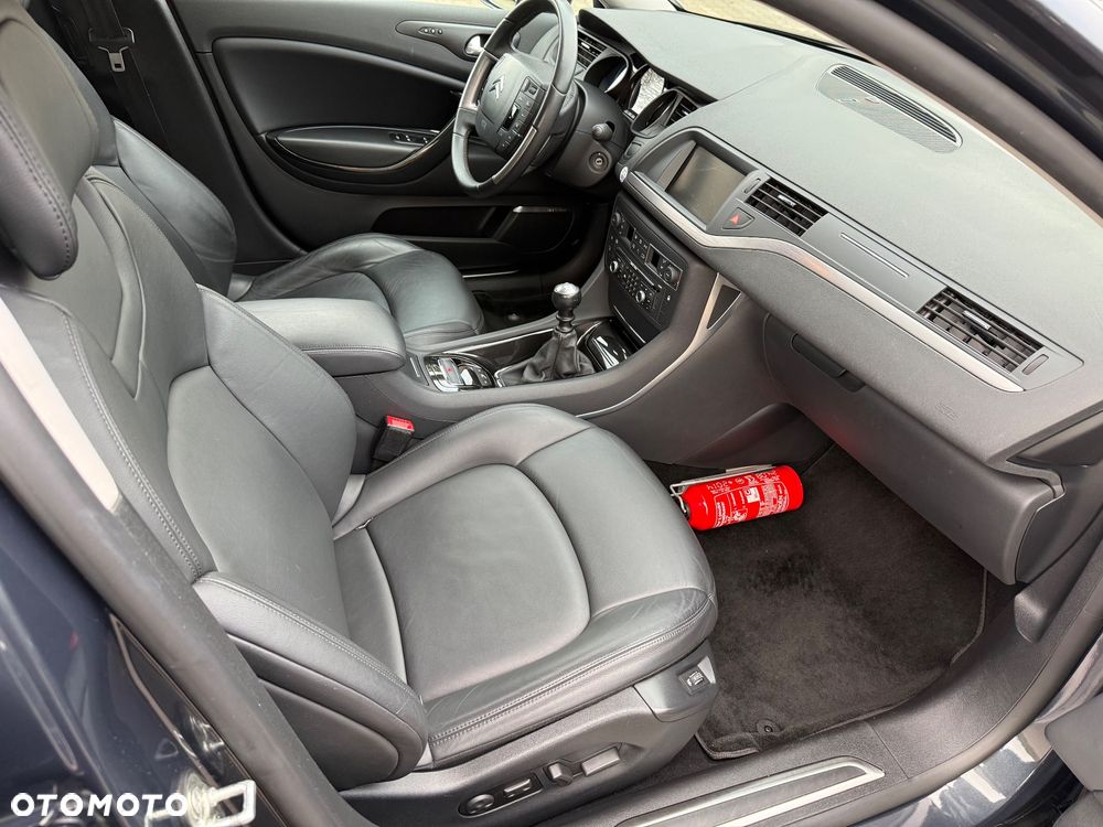 Citroën C5 HDi 135 Exclusive - 27