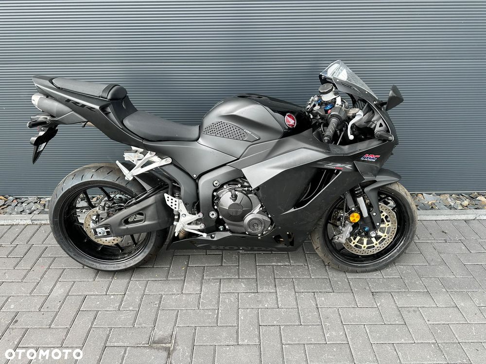 Honda CBR - 5